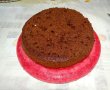 Reteta de tort cu crema de unt cu ciocolata si jeleu de coacaze rosii-28