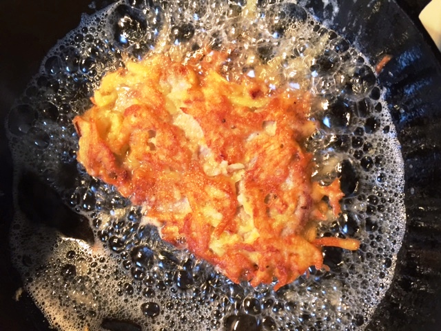 Borzaska - reteta de snitel unguresc in crusta delicioasa de cartofi