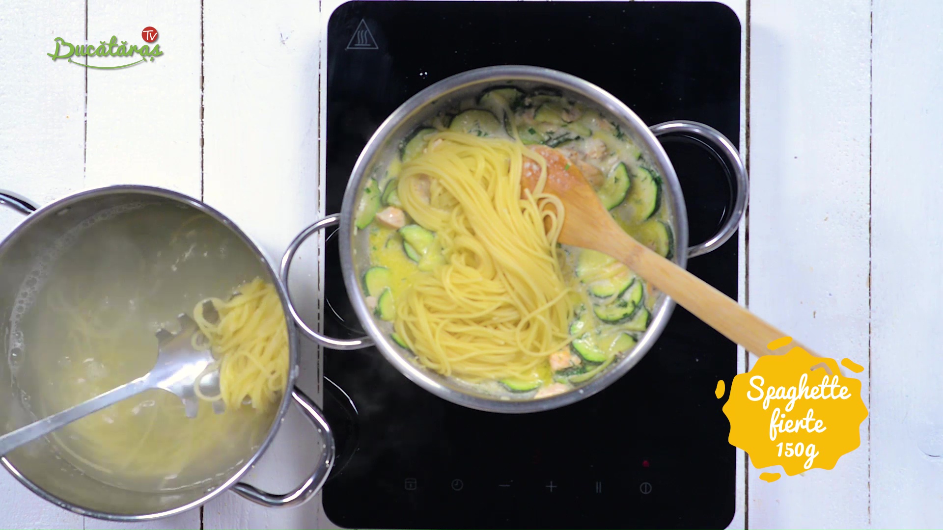 Spaghette cu somon si zucchini
