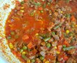 Spaghete cu carne de porc, legume mexicane si sos de rosii-5