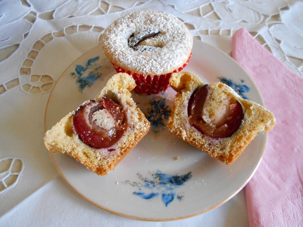 Desert muffins cu prune