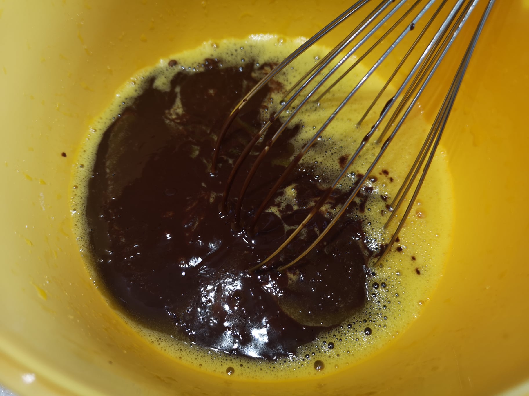 Desert negresa cu ciocolata si frisca