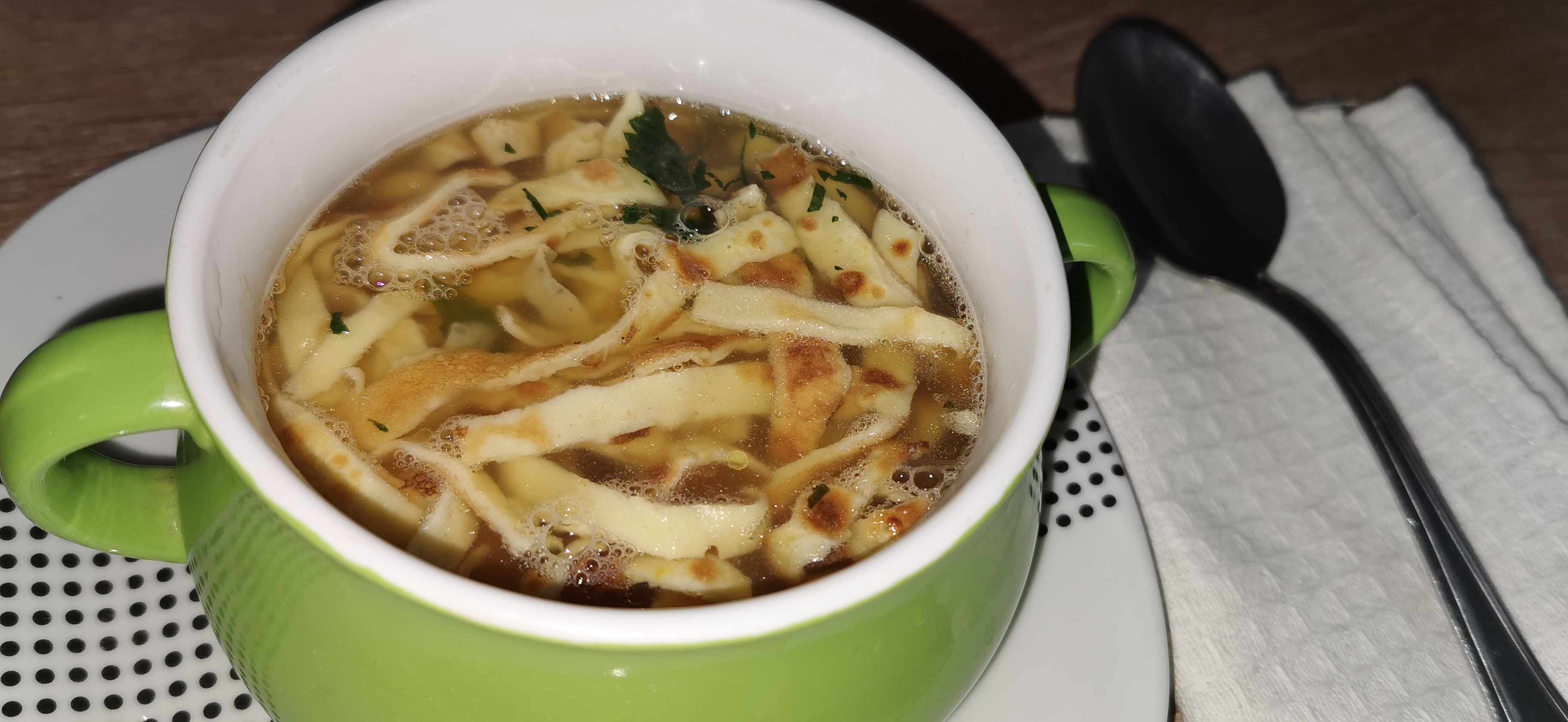 Frittatensuppe sau supa de clatite