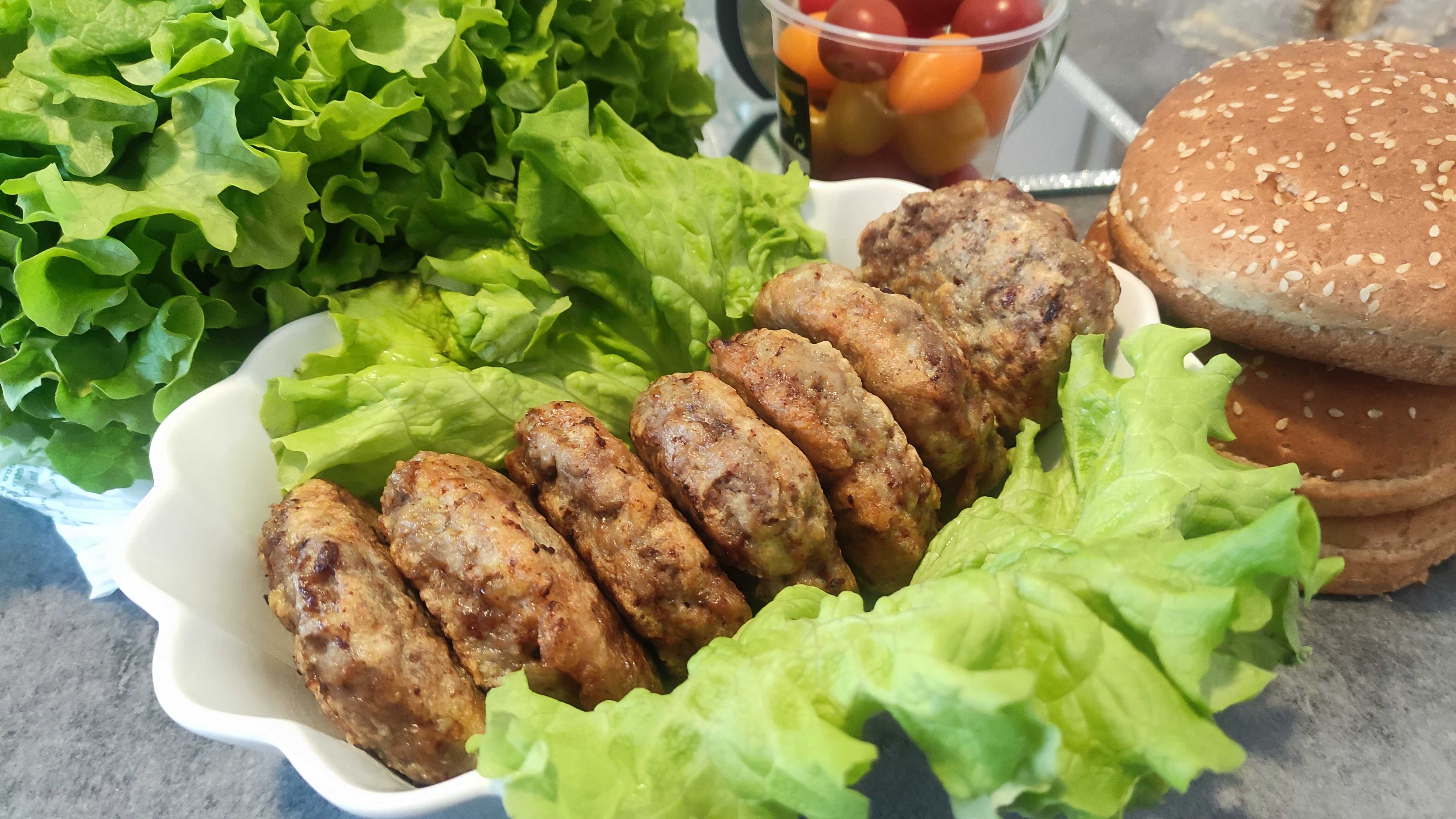 Chiftele (Parjoale) din carne tocata de vita