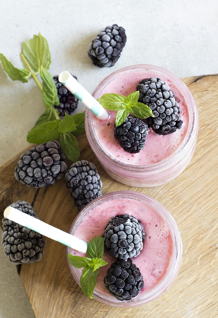 Smoothie cu mure reteta de bautura racoritoare si nutritiva